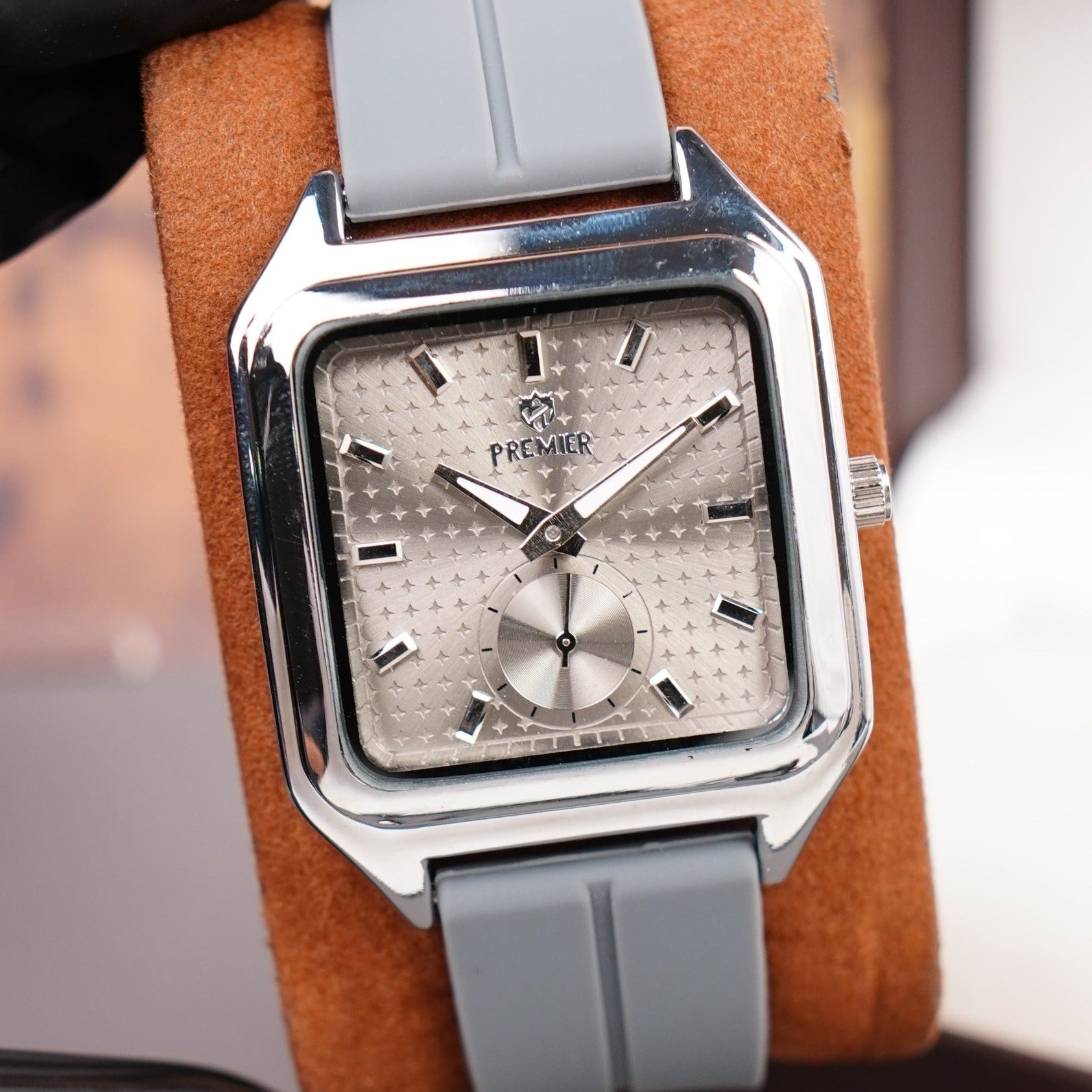 PREMIER Square-Shaped Analog Quartz Fashion Watch