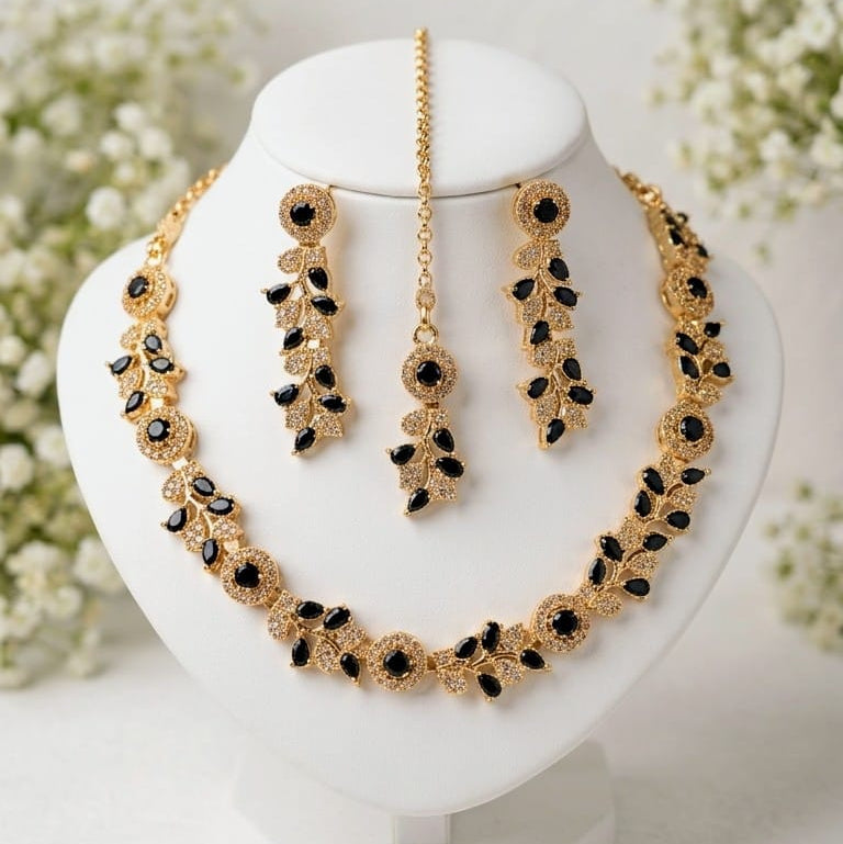 Elegant  Cubic Zirconia Leaf Design Jewelry Set