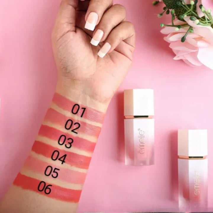 Emelie Liquid Blusher