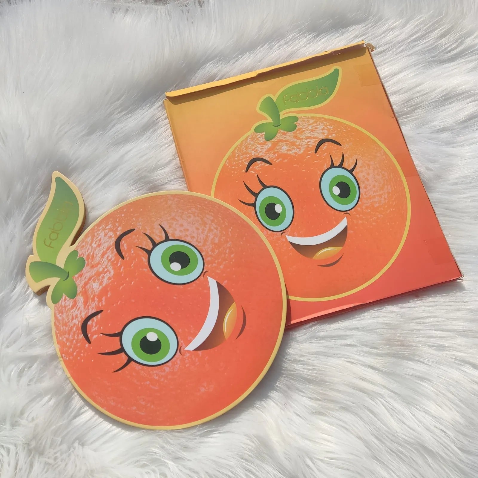 FABBLA 28 Color All In One Eye shadow Palette