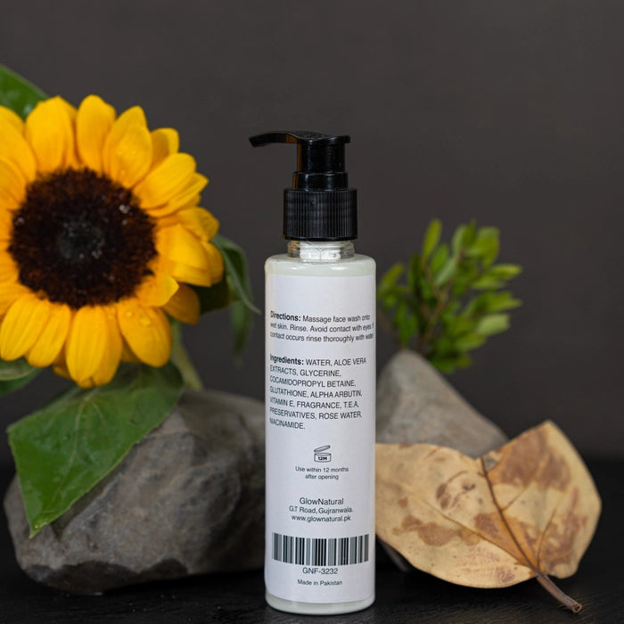 Glow Natural Glutathione Alpha Arbutin Skin Brightening Face Wash 150ml