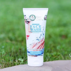 Hollywood Style Dual Action Whitening Face Wash - 150ml