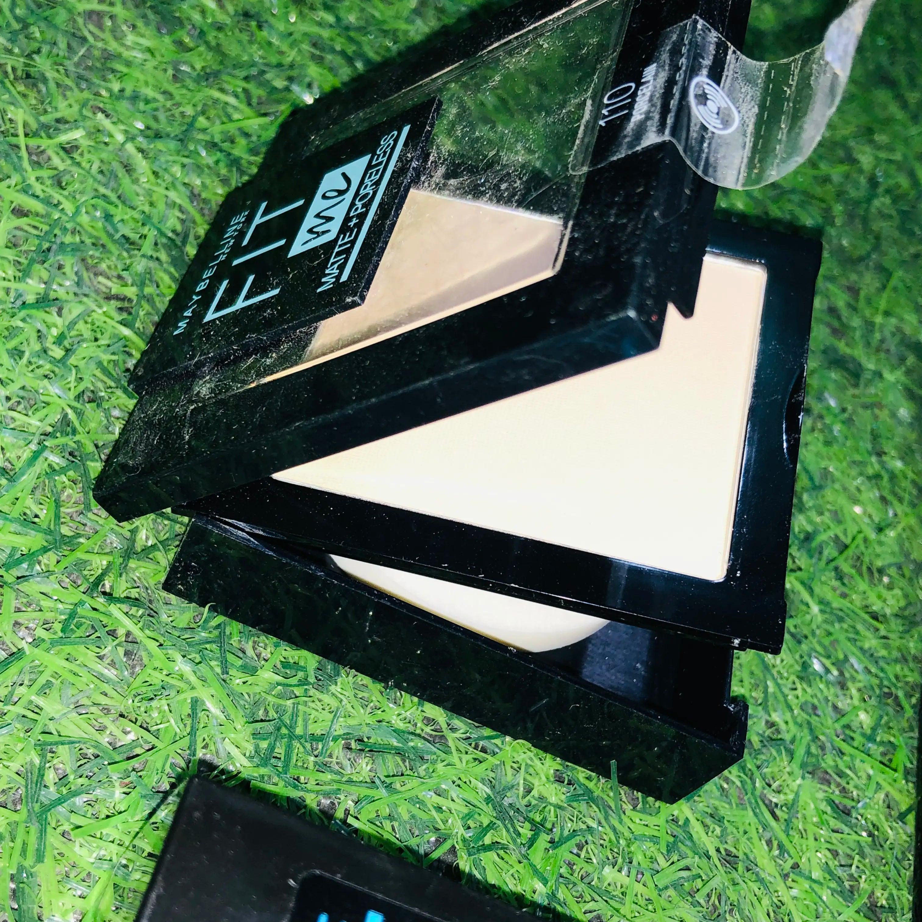 Fitme Foundation with FREE Concealer & Matte + Poreless Powder