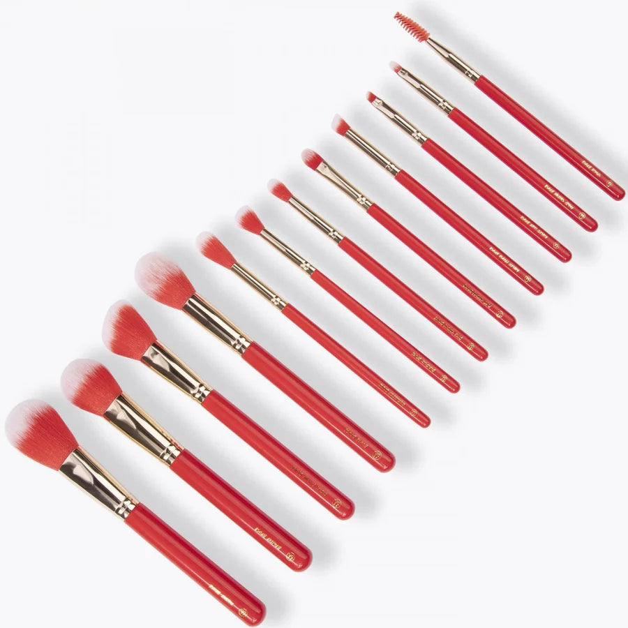 BH Cosmetics Miss Claus Fa La La Fierce - 12 Pcs Brush+ Bag Set