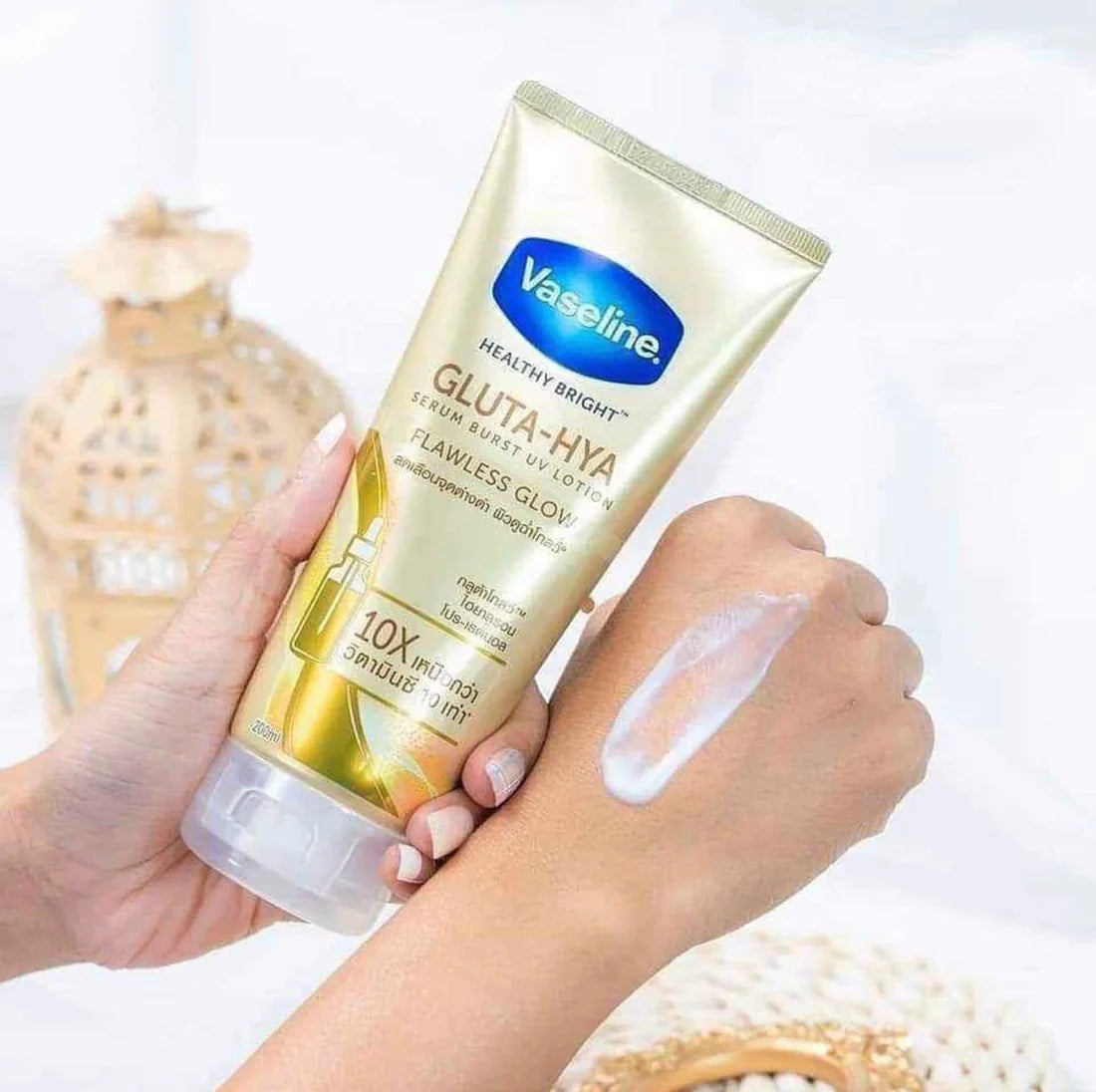 Original Vaseline Gluta‑HYA Serum Burst Lotion Flawless Bright - 300 ml, Made in Thailand