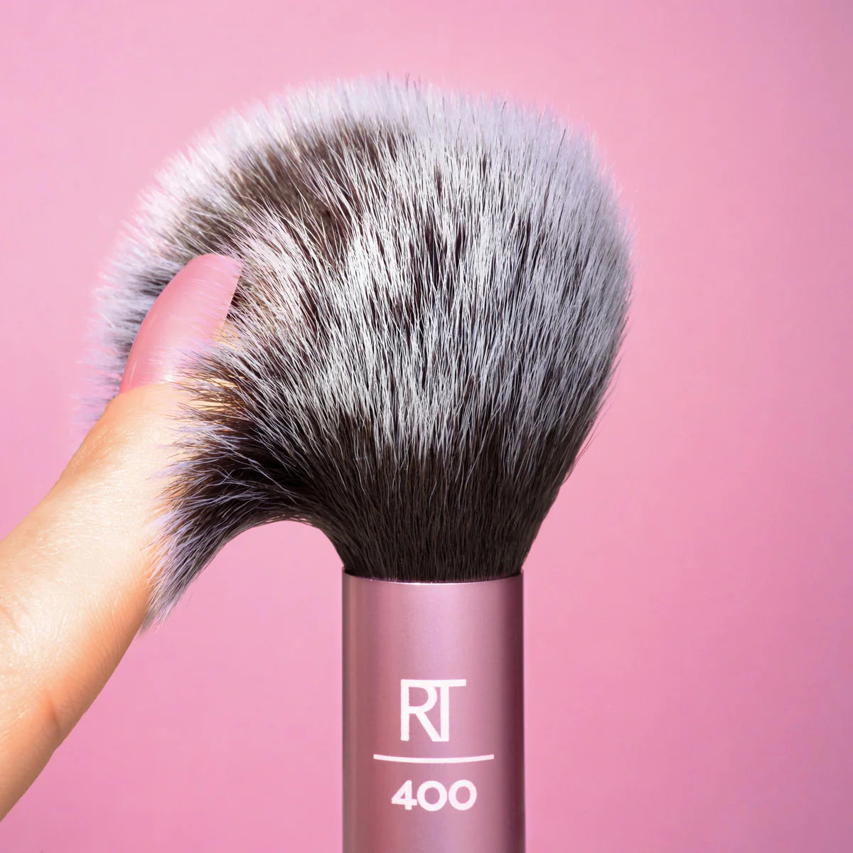 Real Techniques Ultra Plush Blush Cheek Makeup Brush
