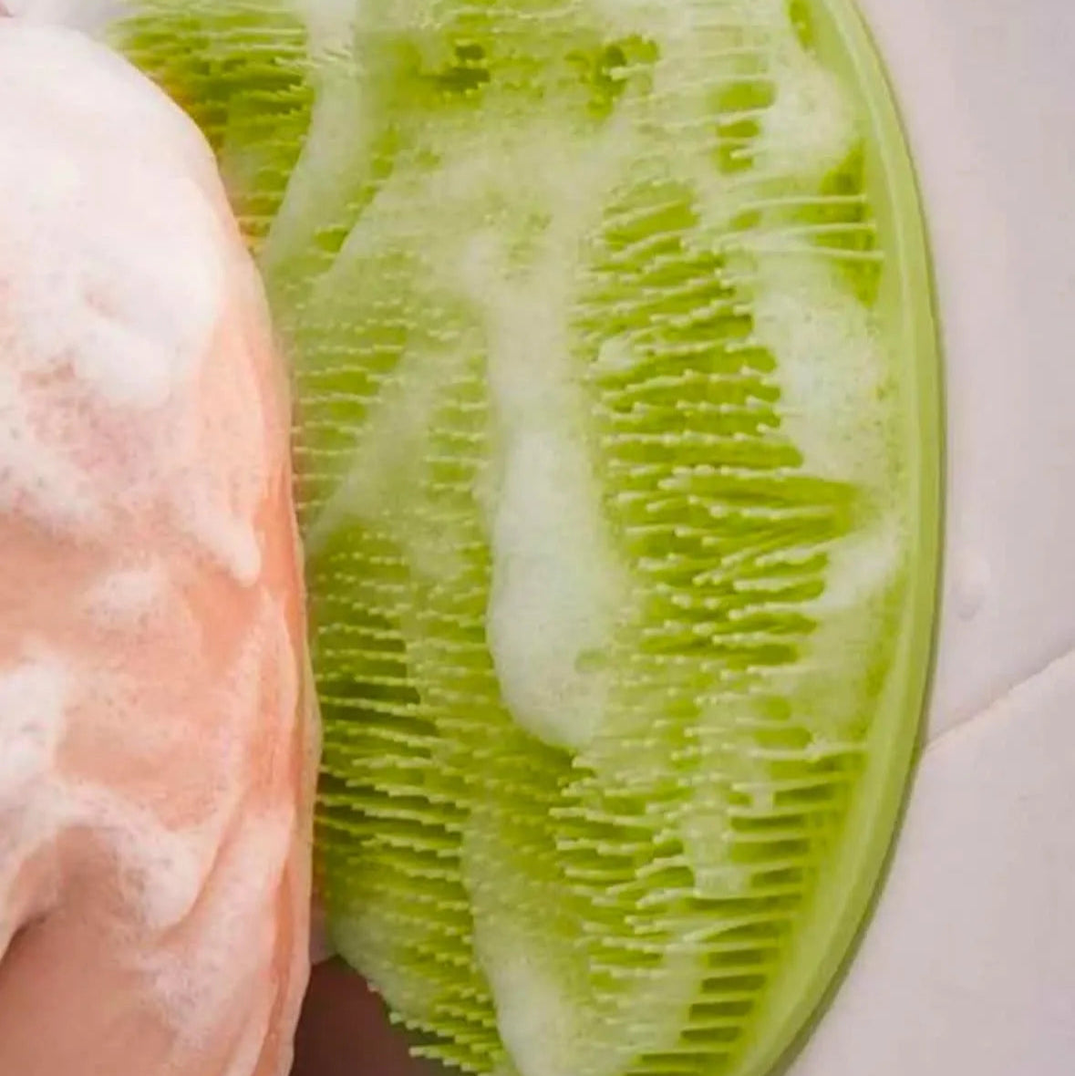 Silicone Back Scrubber Pad