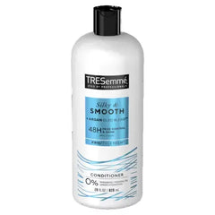 TRESemmé Silky & Smooth Conditioner for Frizzy Hair (828ml)