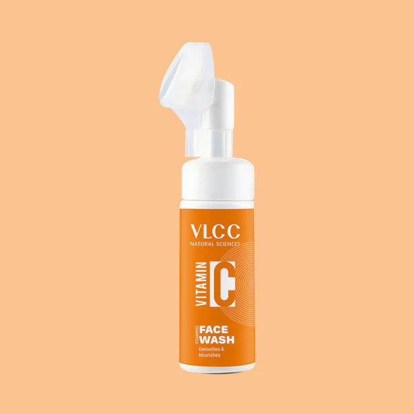 VLCC Vitamin C Foaming Facewash - 100ml