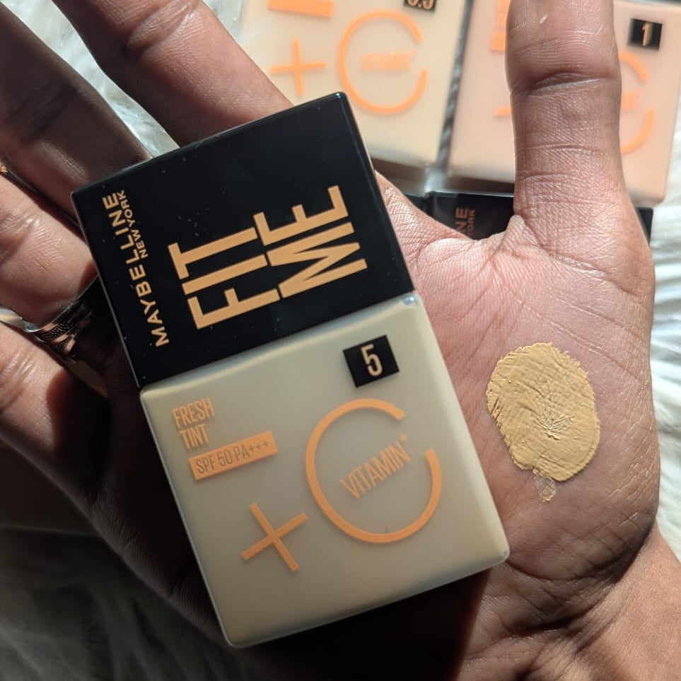 Maybelline - Fit Me Fresh Tint Spf 50 + Vitamin C Foundation