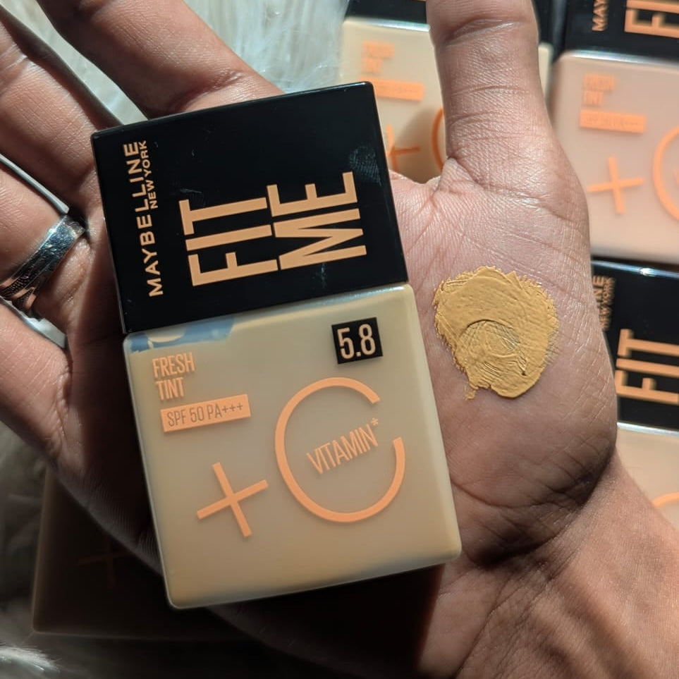 Maybelline - Fit Me Fresh Tint Spf 50 + Vitamin C Foundation