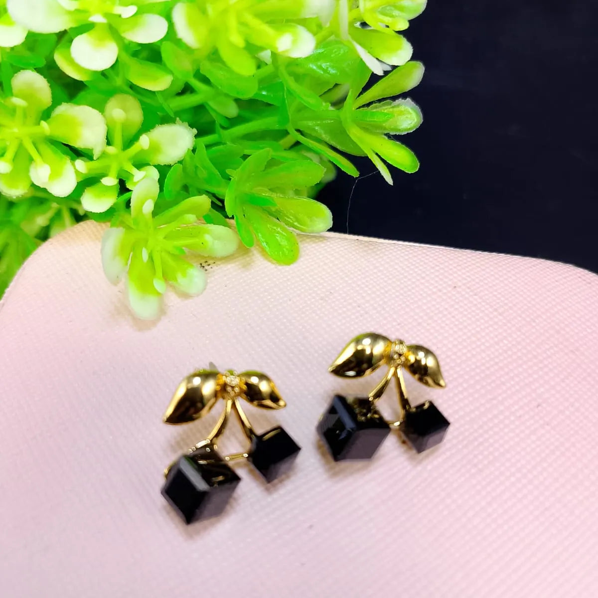 Crystal Stone Design Earrings