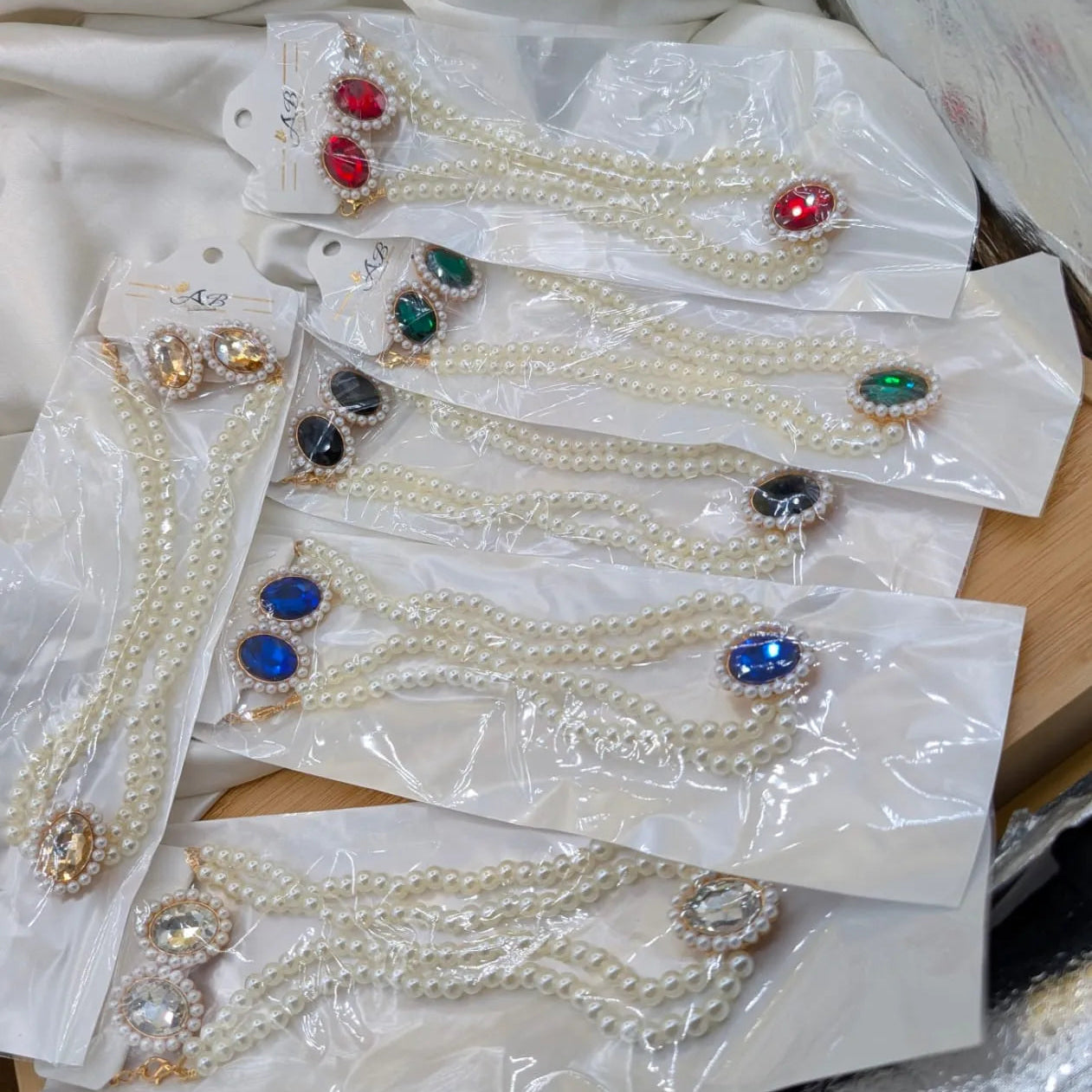 Pearl & Crystal Rhinestone Jewellery Set
