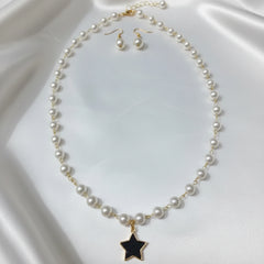 Elegant Star Pendant Pearl Necklace with Matching Earrings Set