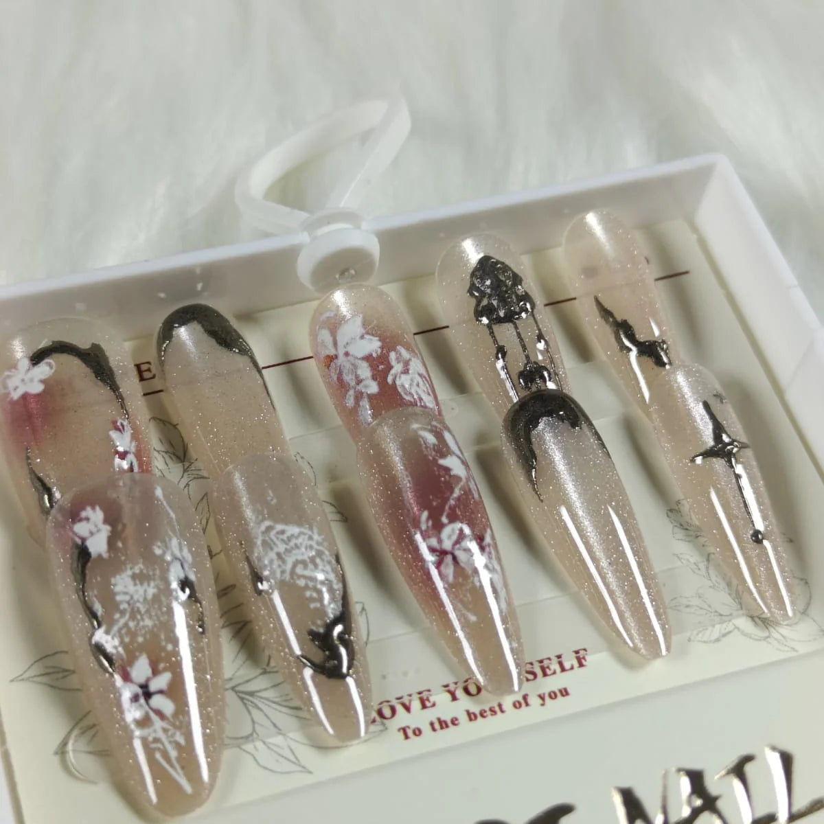 Cat Eye Fake Nails Handmade