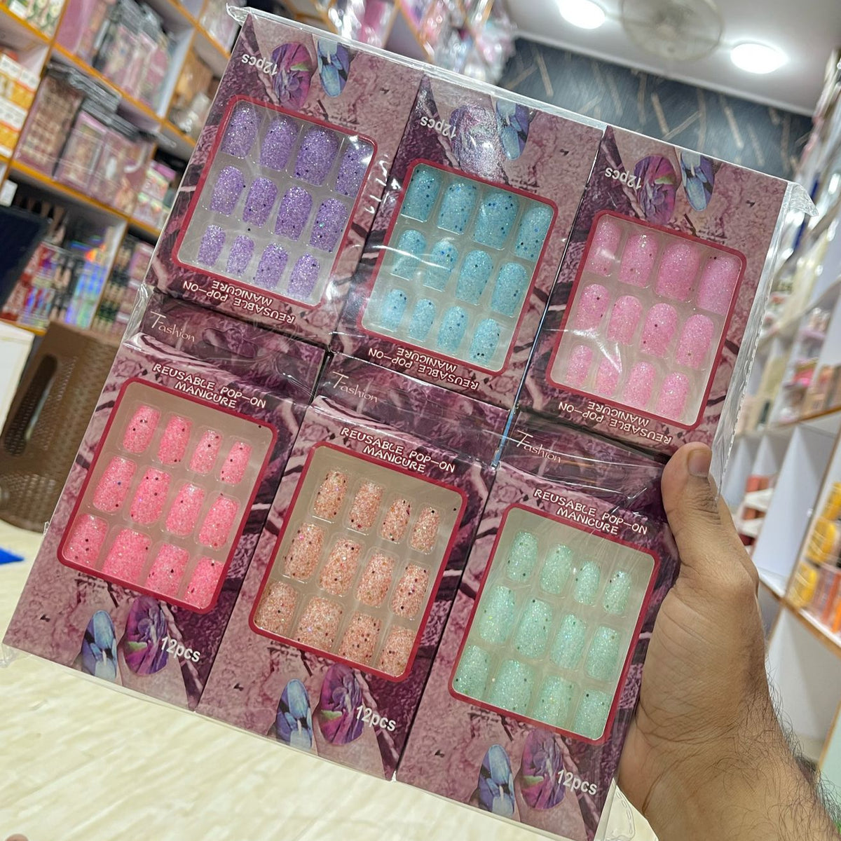 Glitter Fashion Nails