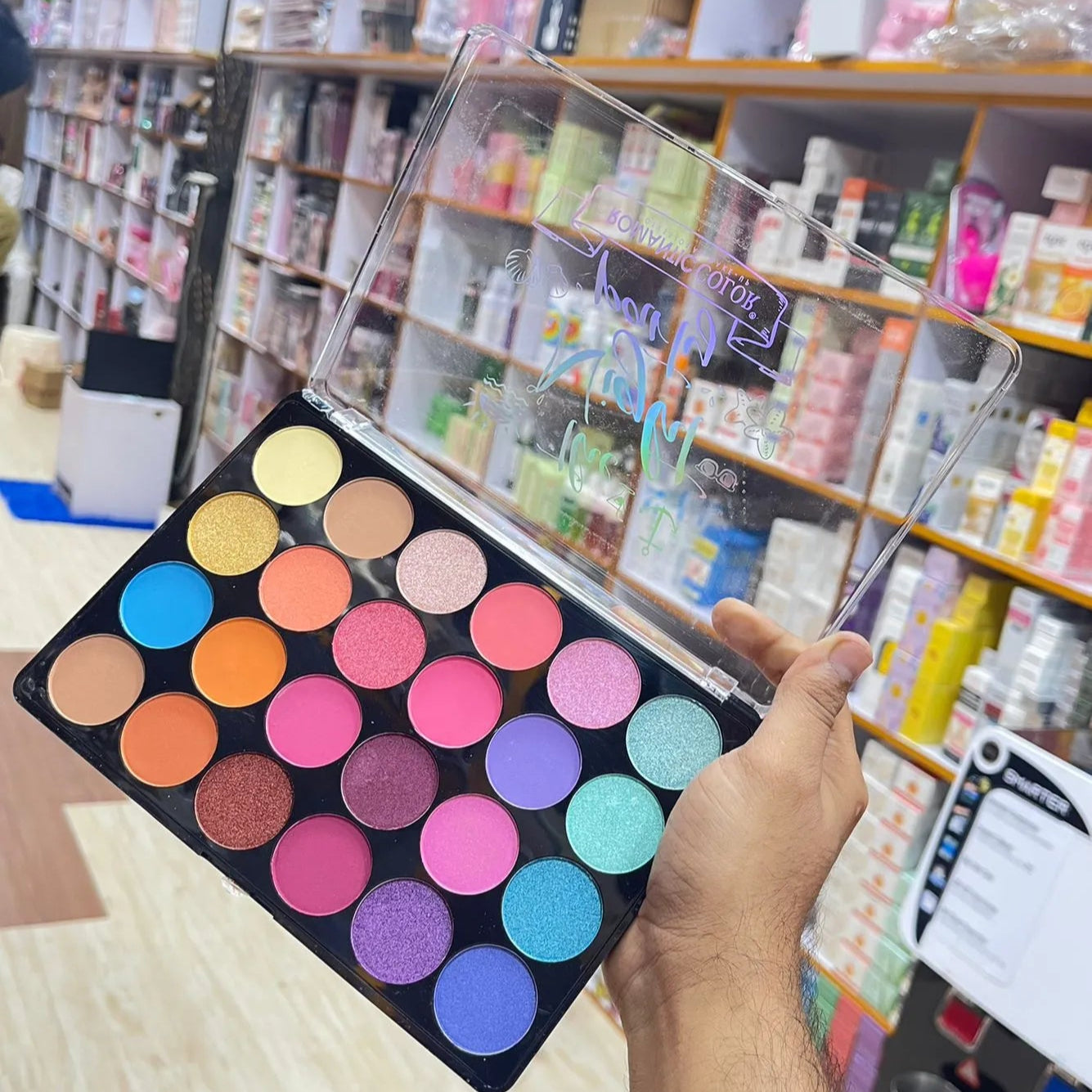 Romantic Colors The Party Night 24-Color Eyeshadow Palette