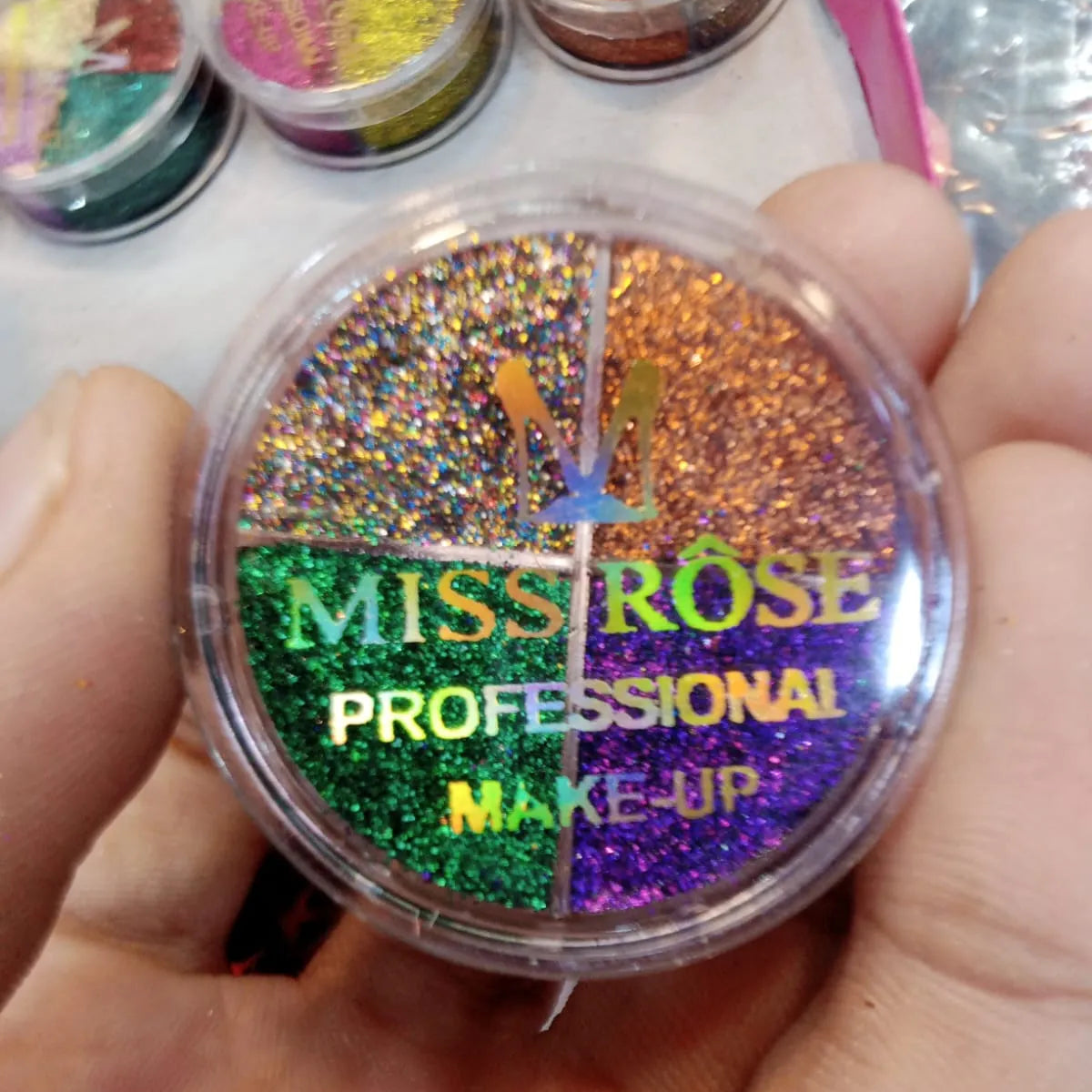 Miss Rose Glitter Eyeshadow – Stunning Shimmer & Bold Color