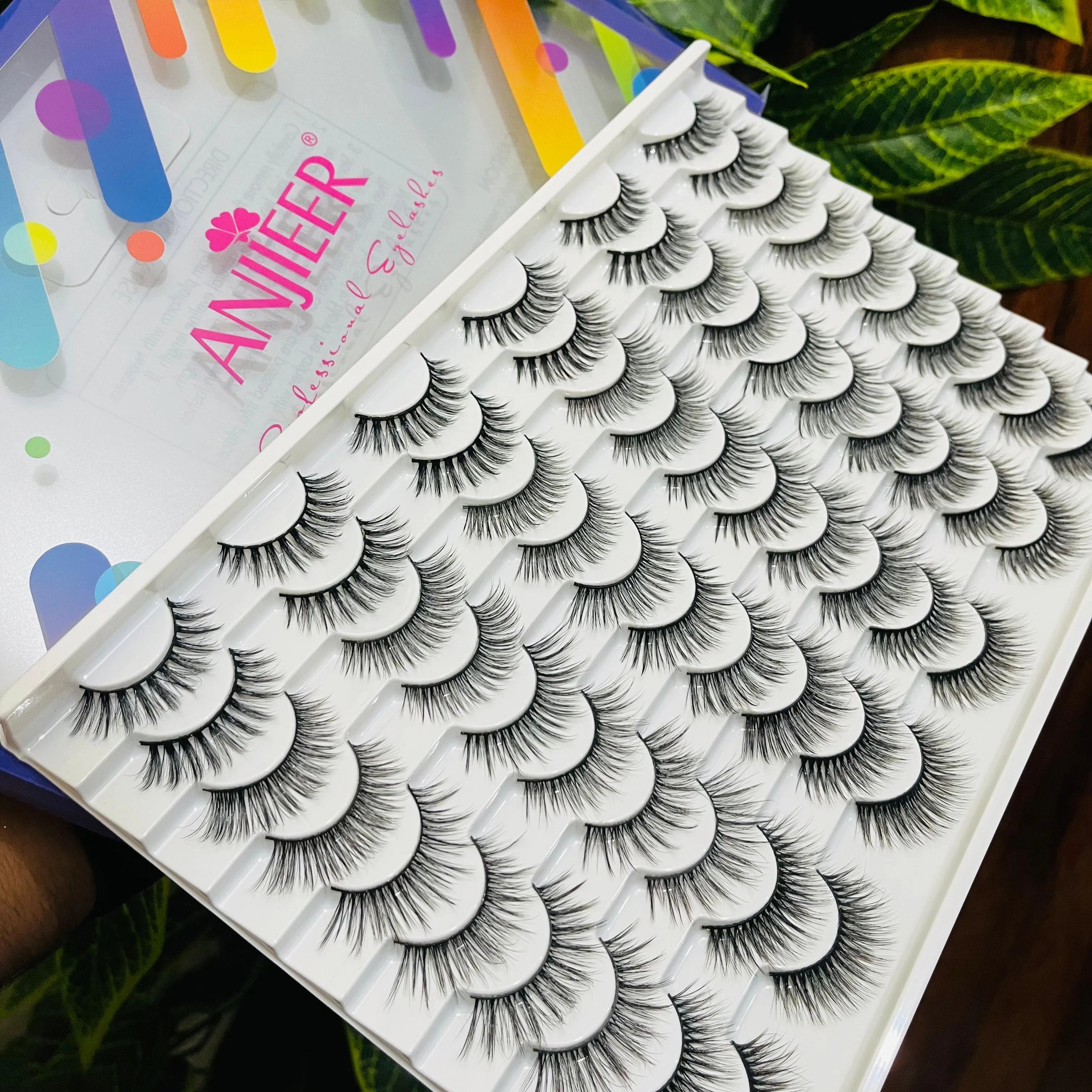 Anjeer 30 Pair Eyelashes