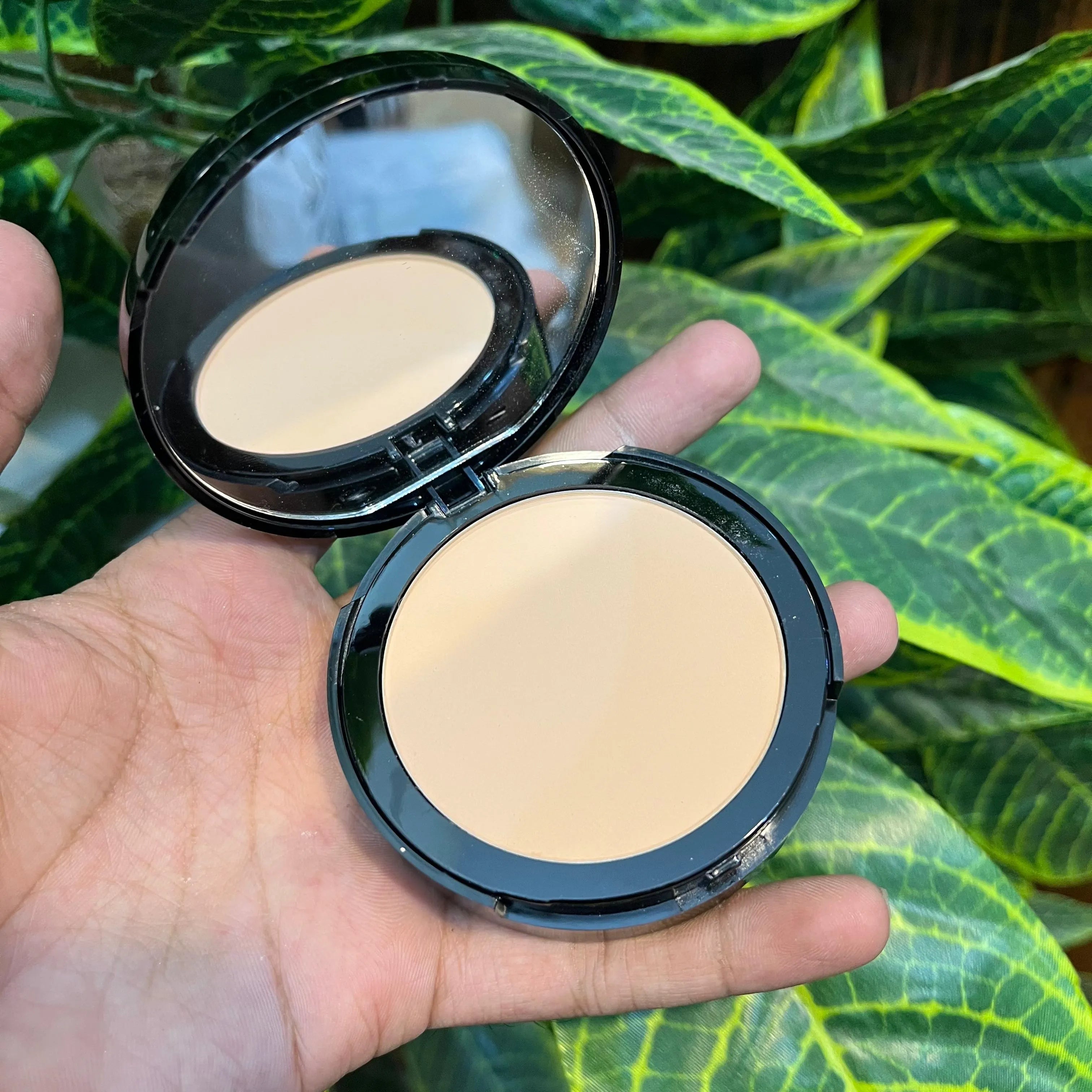 California Even Better Makeup Broad Spectrum Face Powder