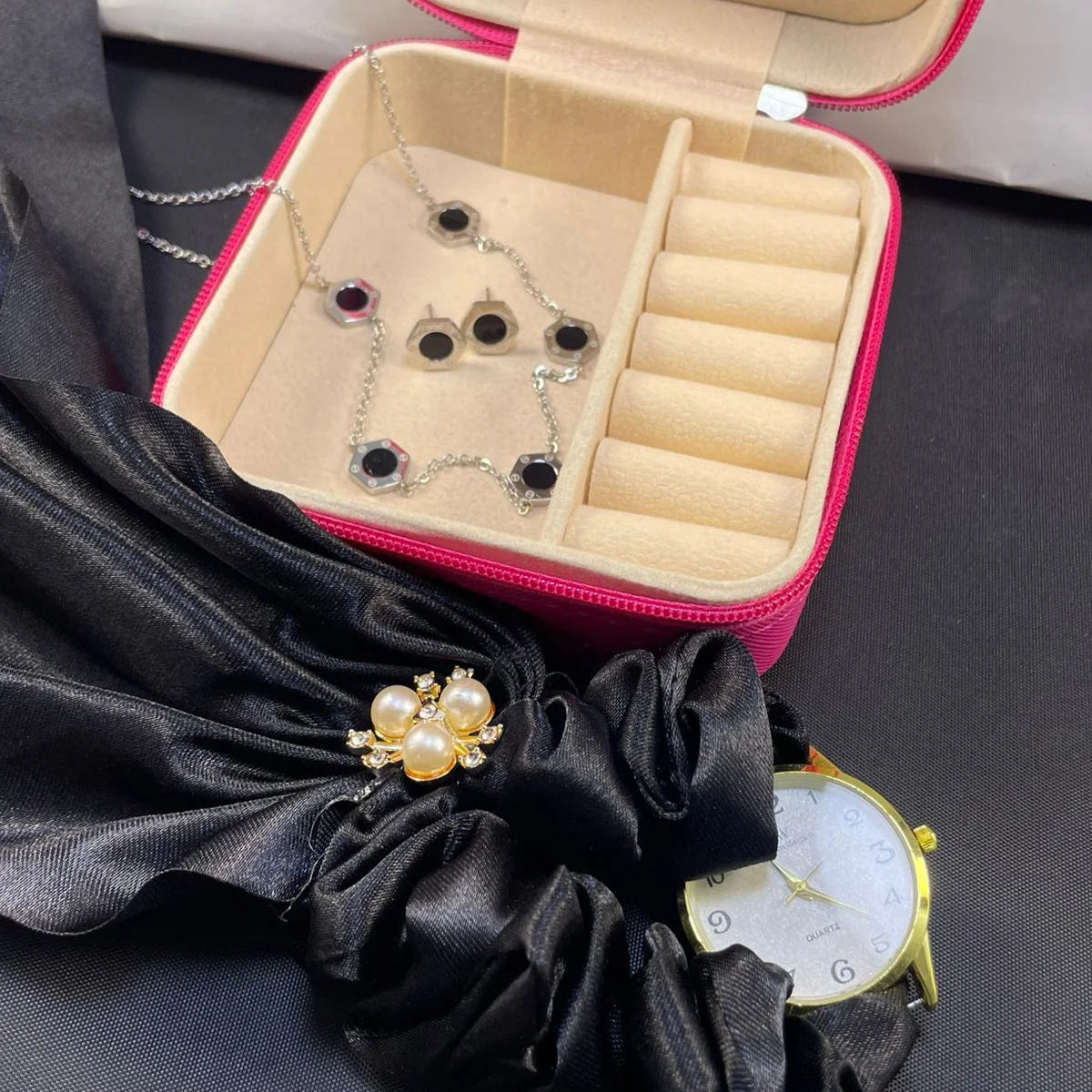 Best Jewelry Deal – Stainless Steel Set with Watch & Organizer Box