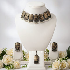 Black & Antique Gold Traditional Jewelry Set