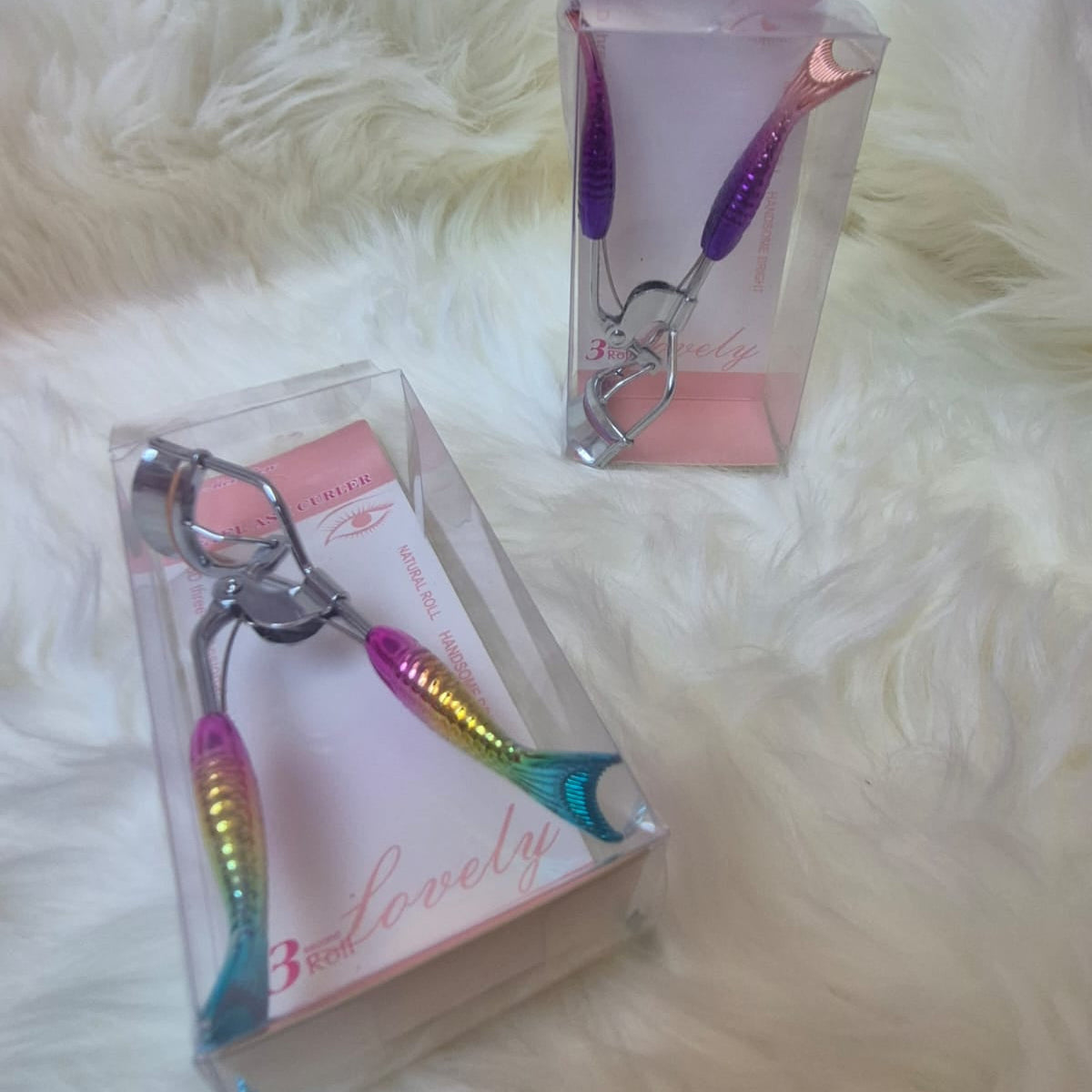 Mermaid-Handle Eyelash Curler