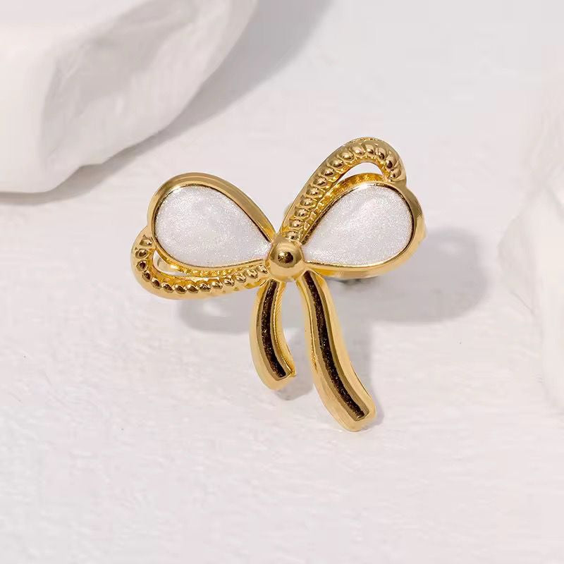 Vintage Bow Ring