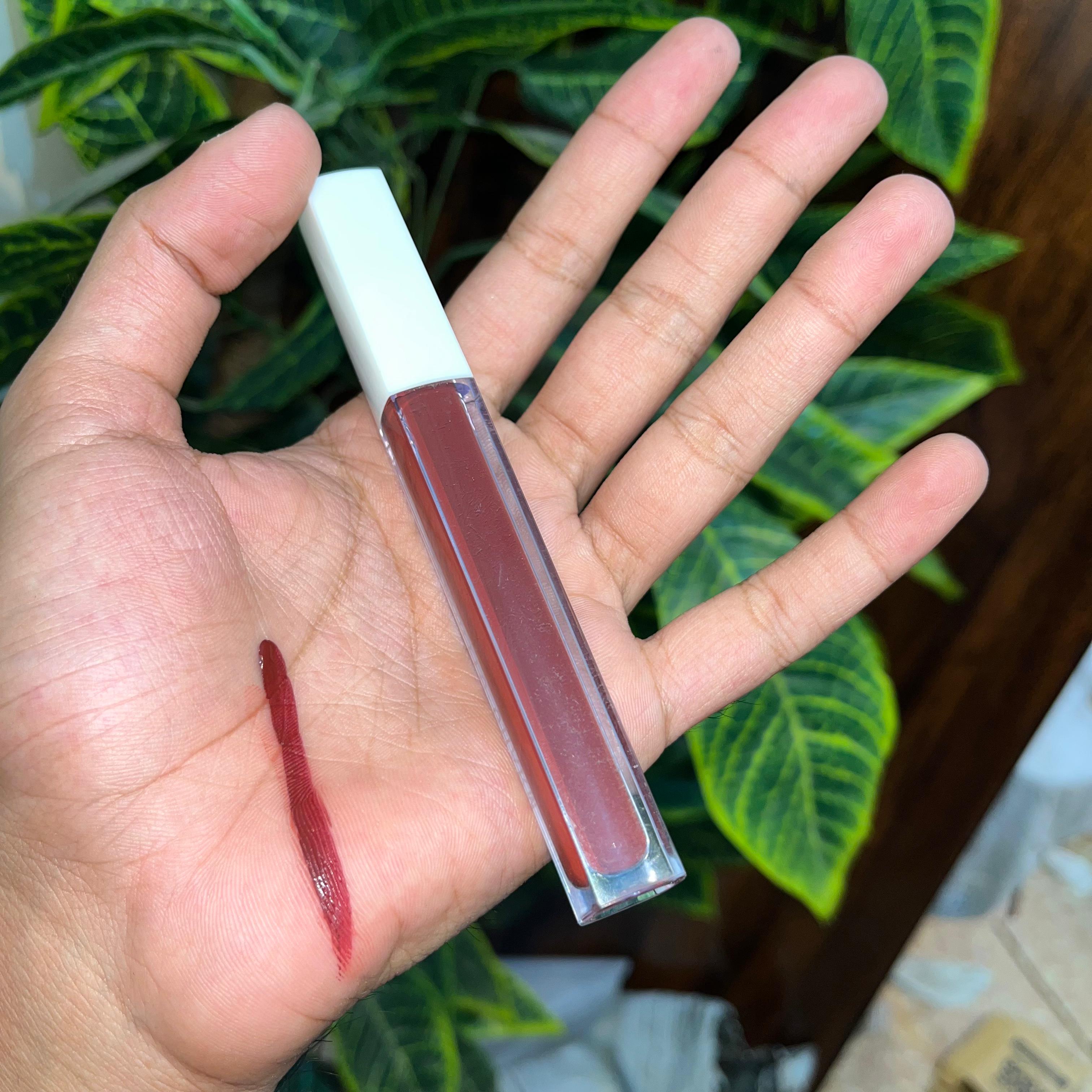 Huda Beauty Lip Glos