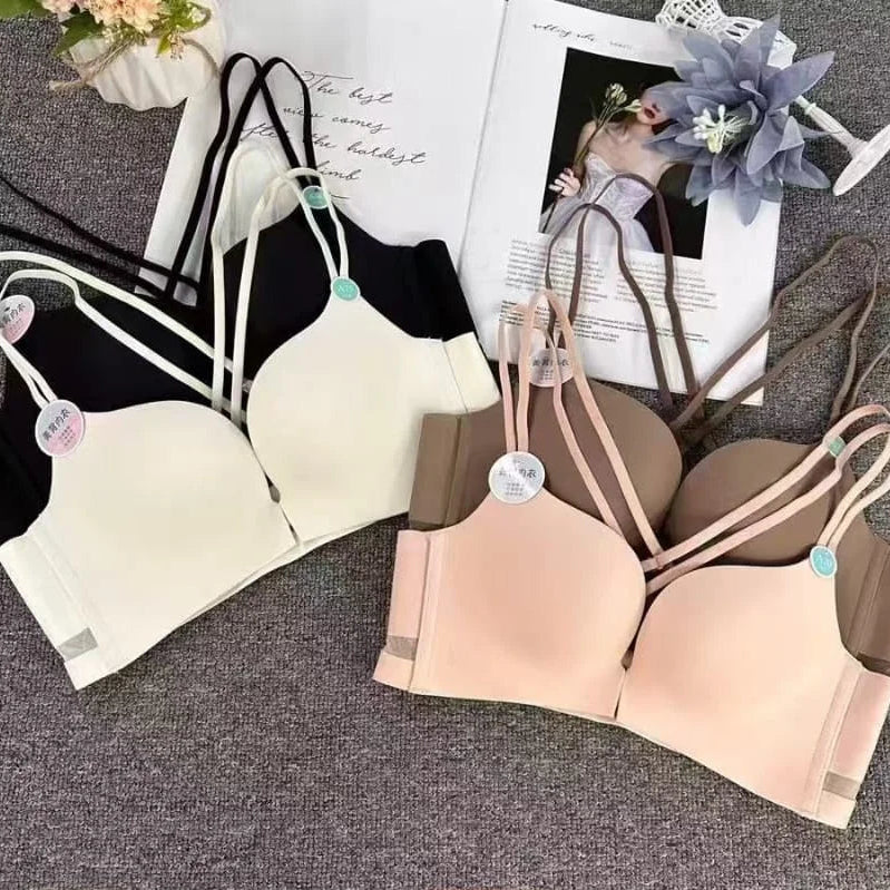 Elegant Lace Lingerie Ensemble – Romantic Edition