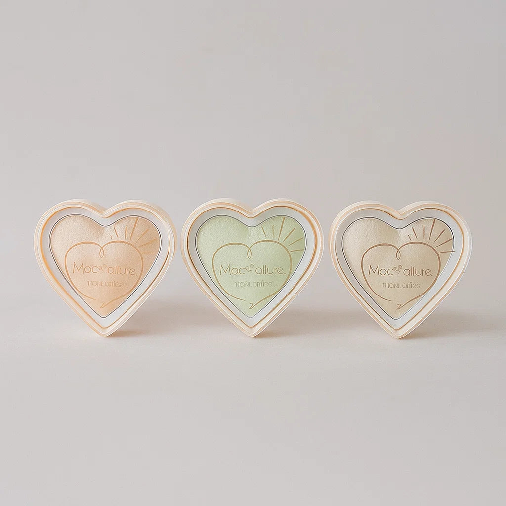 Heart Shaped Makeup Blushing Highlighter