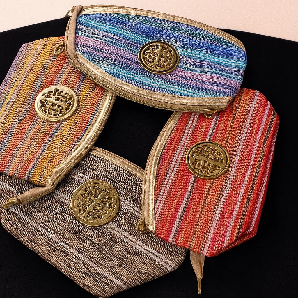 Makeup Traveling Pouch - Each