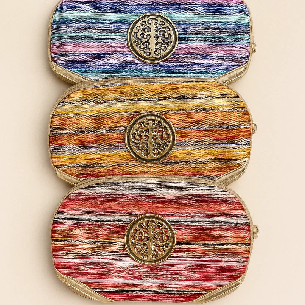 Makeup Traveling Pouch - Each