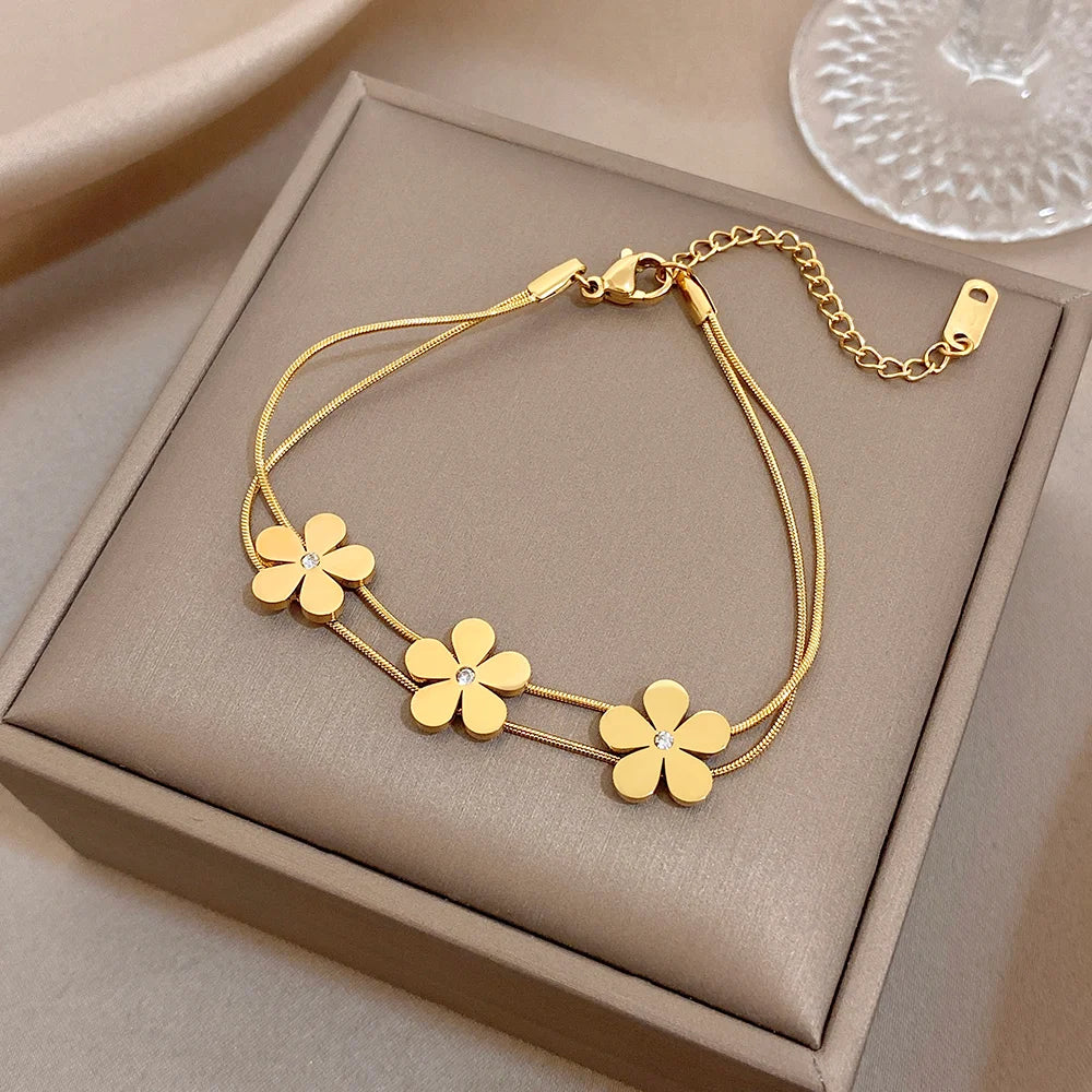 Stainless steel  Flower bracelet  - Each
