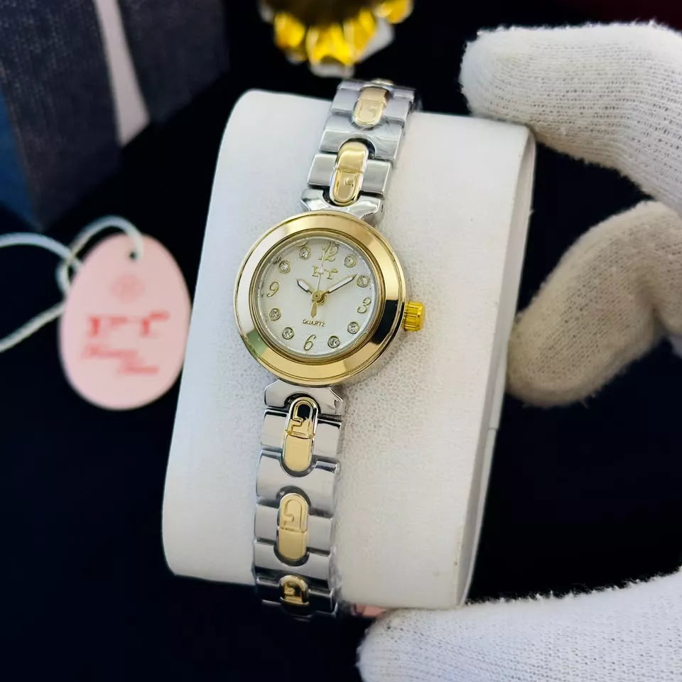 FT – Elegant Small-Dial Gold-Tone Women's Quartz Watch