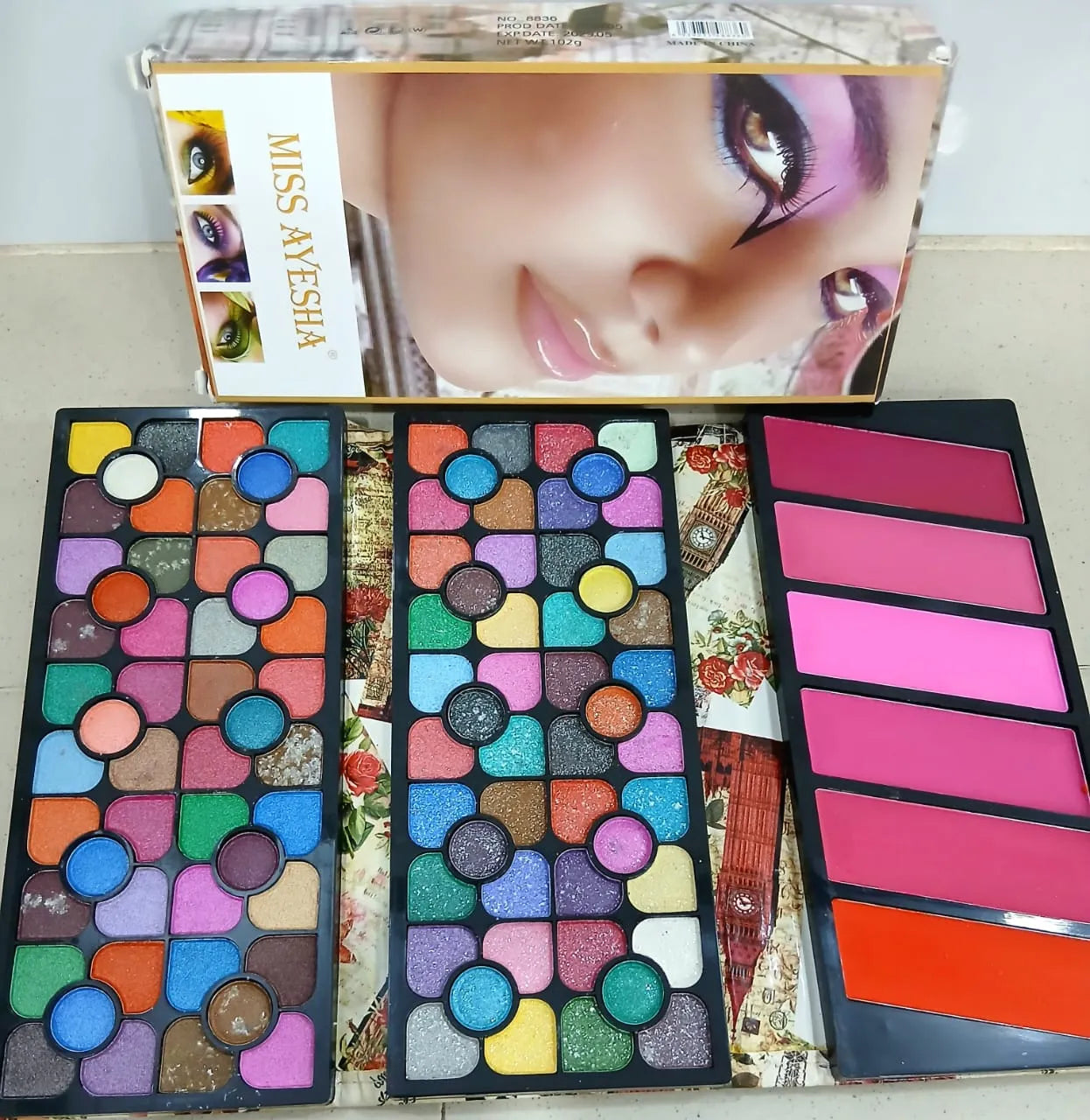 Miss Ayesha 100 Color Eyeshadow Palette & 6 Color Blush-on