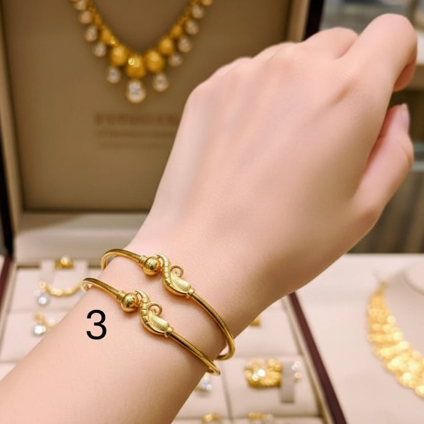 2-Piece Bangles Set – Elegant and Beautiful