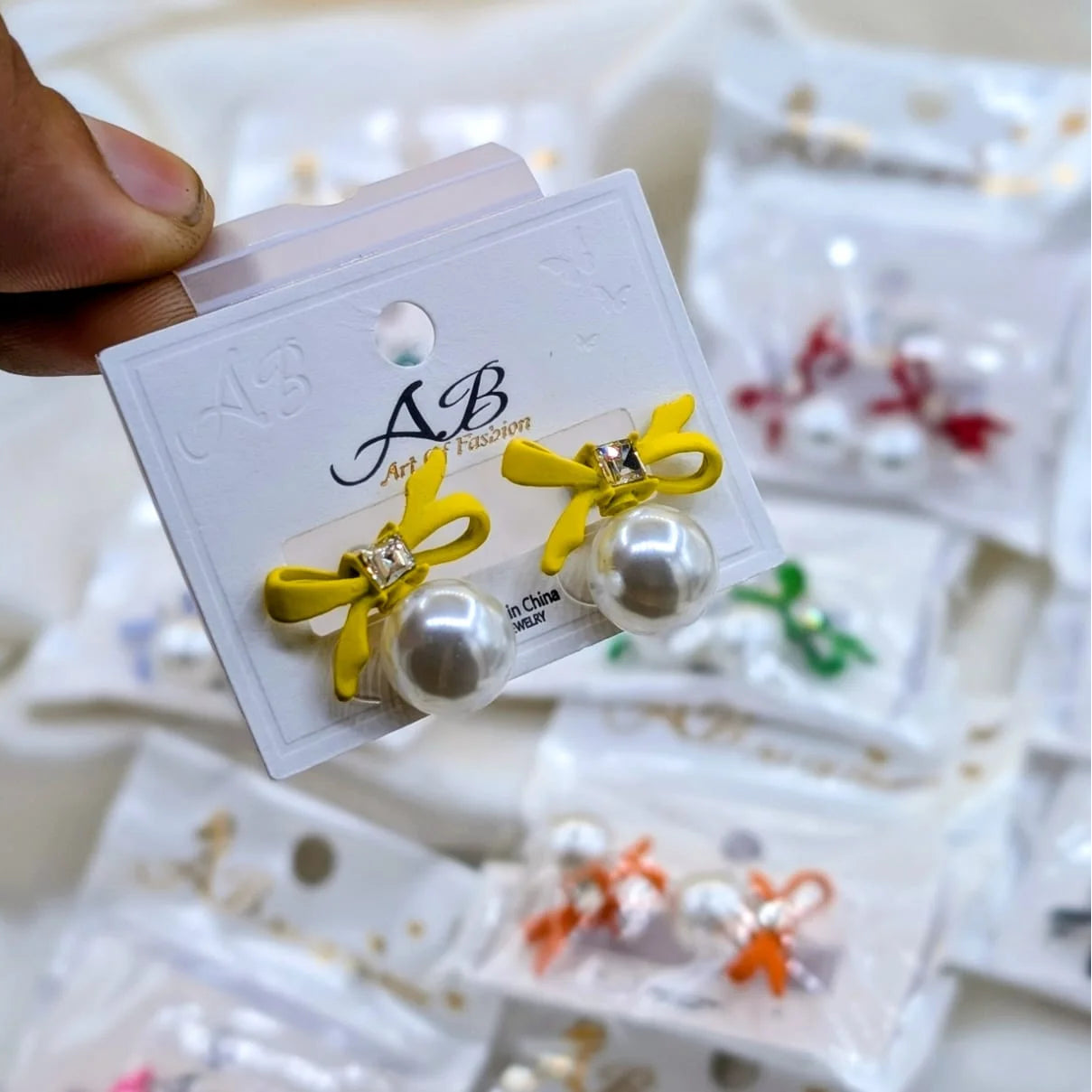 Art of Fashion Bow Earings With Pearl - Each Set