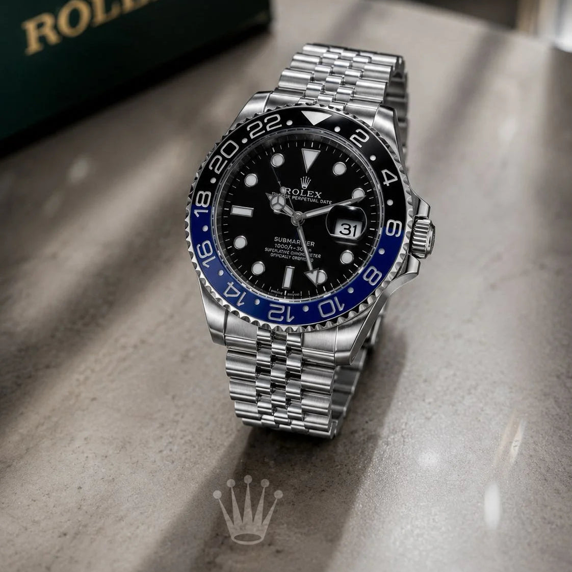 ROLEX Submariner Date Working Push Lock Watch - With Box