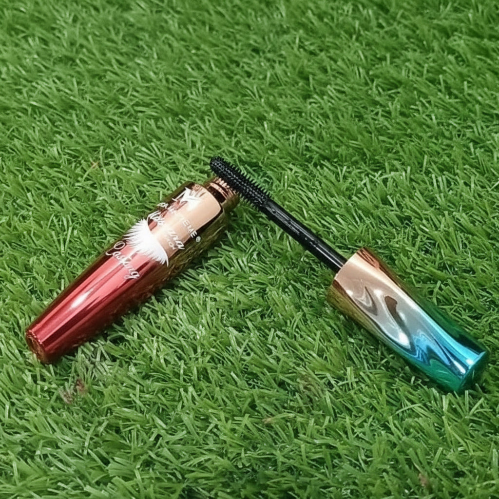 Huda Matte Me Colorful Waterproof Mascara