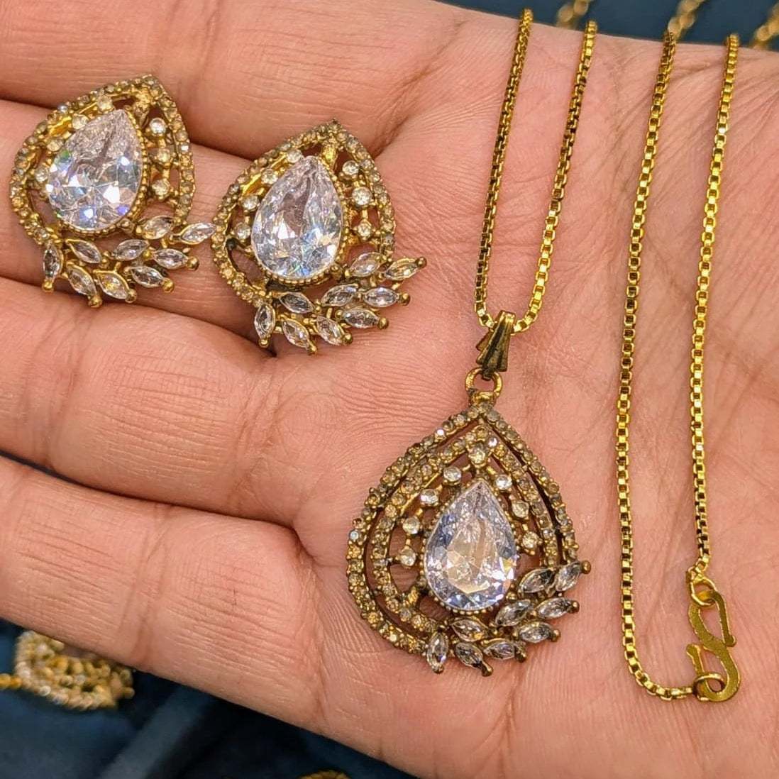 Zircon Locket Set – Locket & Earrings