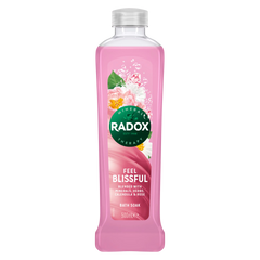 Radox Feel Blissful Bath Soak with Calendula & Rose - 500ml