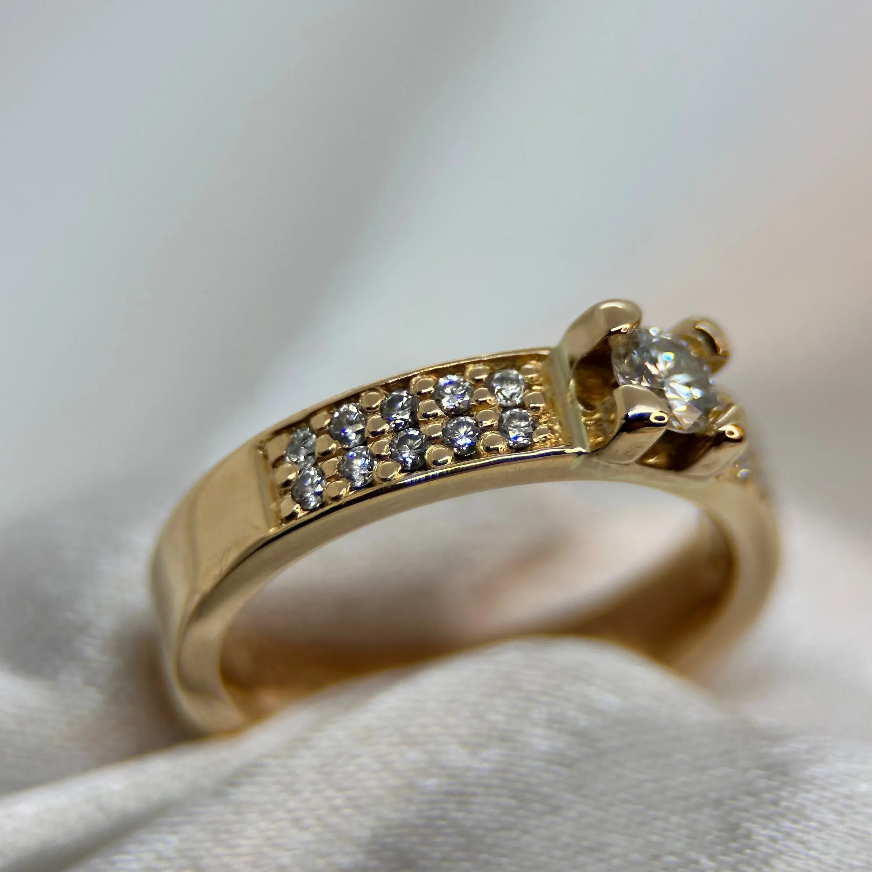 Gold Zircon Solitaire Ring