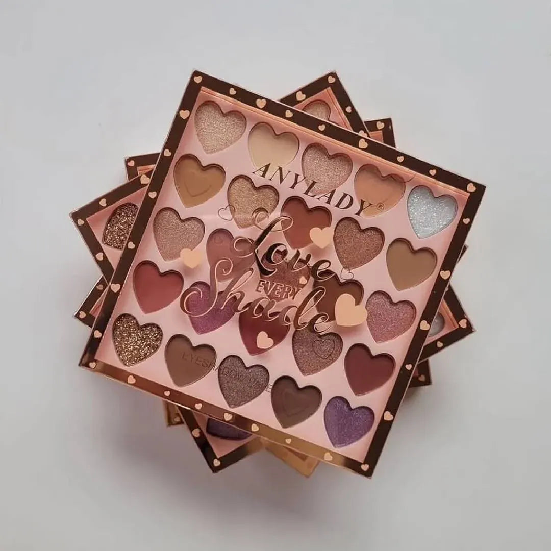 Any Lady Love Every Shade Heart-Shaped 25-Color Eyeshadow Palette