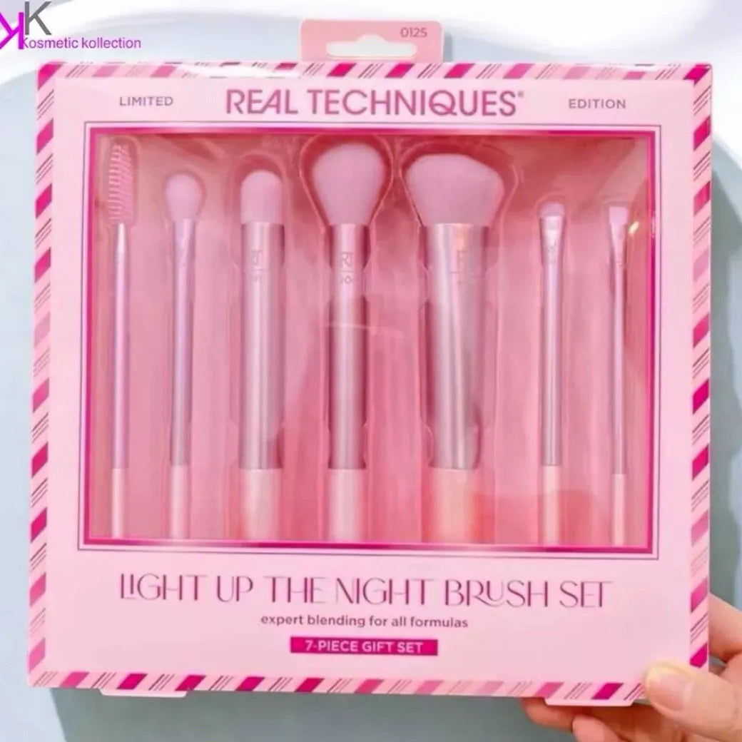 Real Techniques Makeup Brush