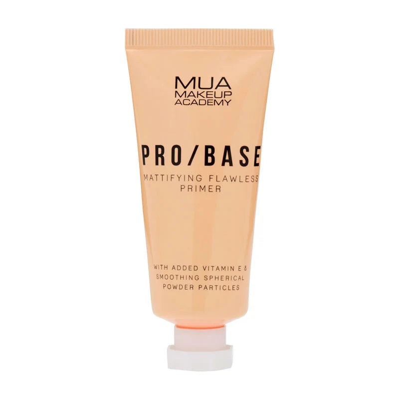 MUA Makeup Academy Pro/Base Mattifying Flawless Primer - 30g