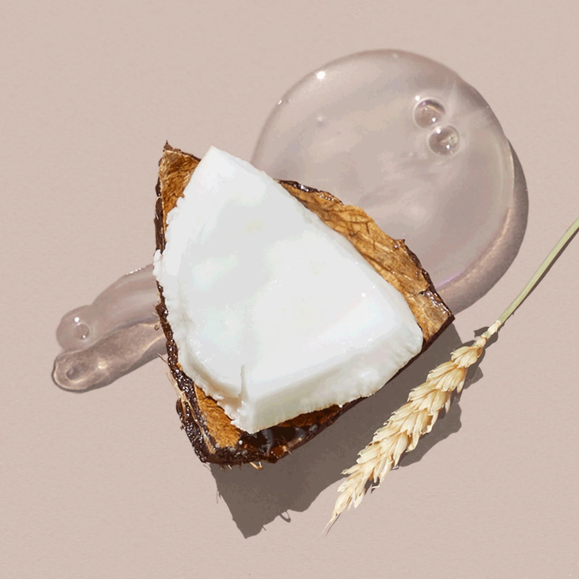 Oriflame Love Nature Shampoo For Dry Hair with Organic Wheat & Coconut - 250ml