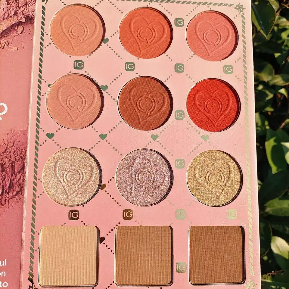 82-Color Fashionable Book Eyeshadow Palette