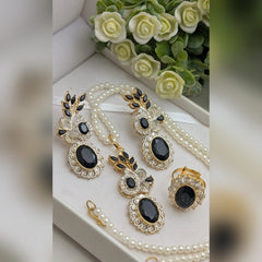 ELEGANT Zircon Set