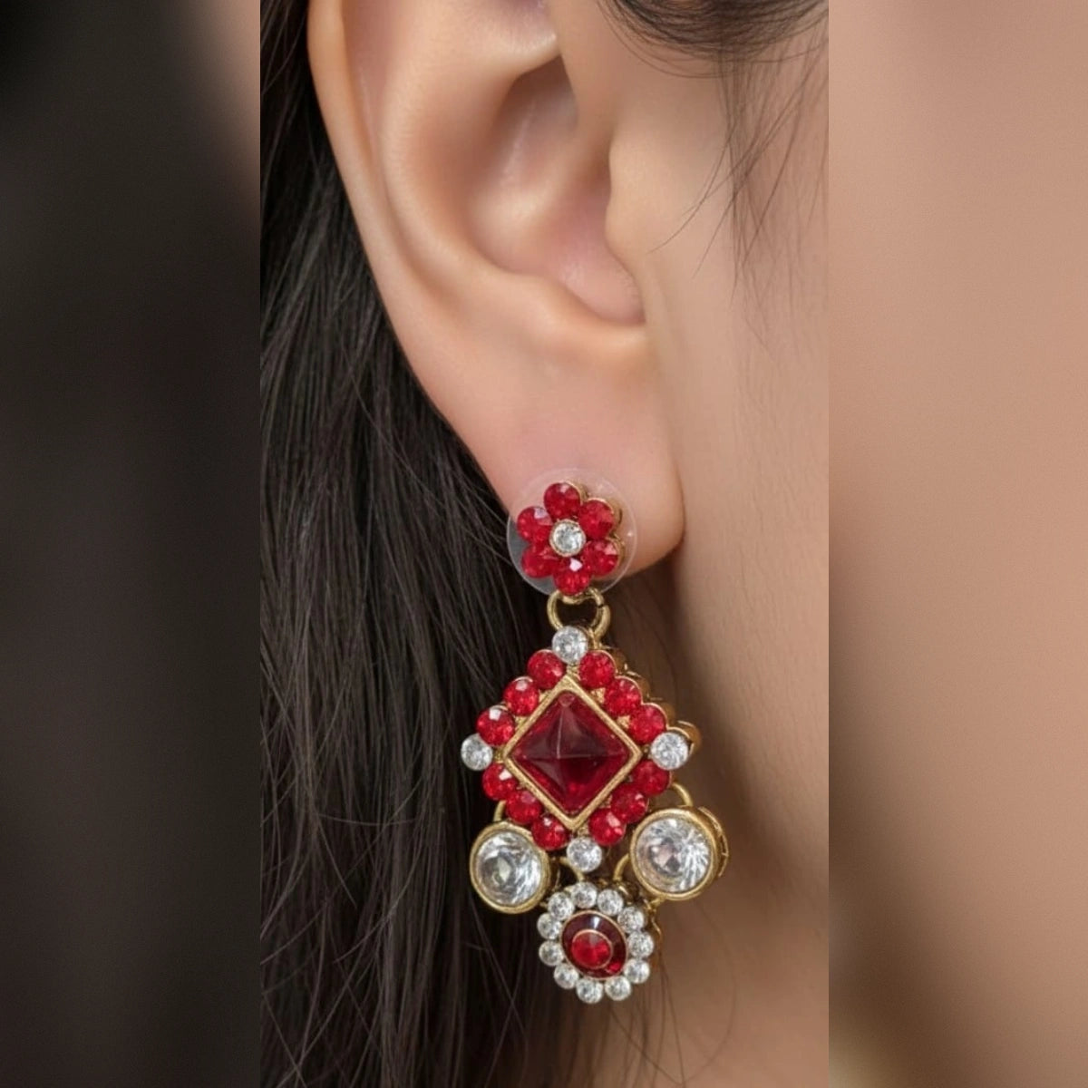 Elegant Kundan Earrings – Traditional Charm